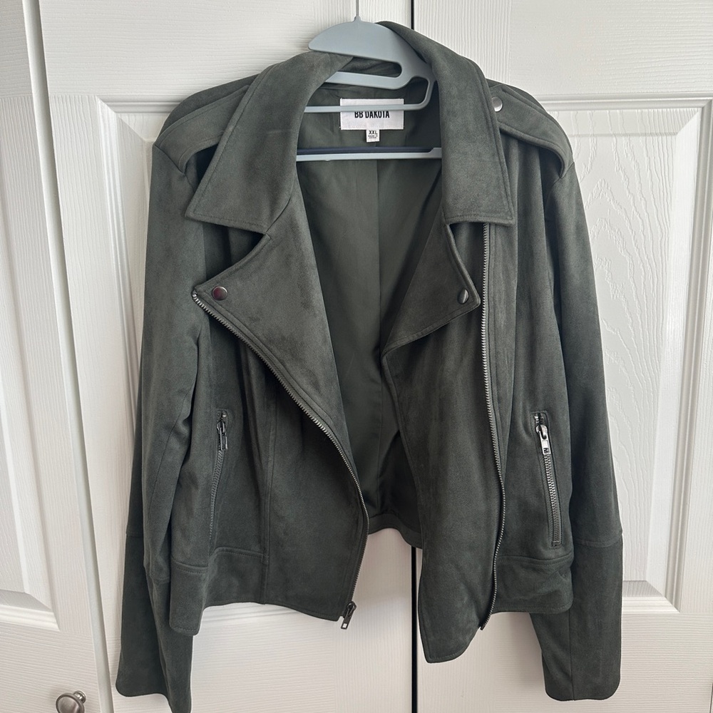 BB Dakota Women's Olive suede Jacket